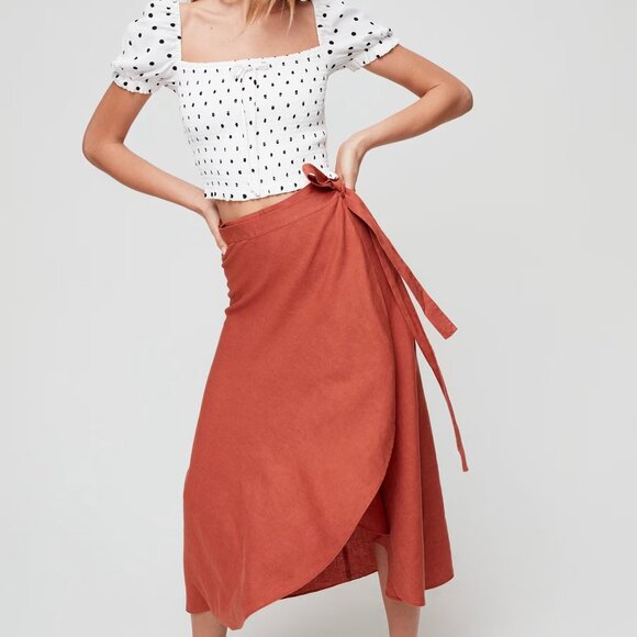 Wilfred Cropped Polka Dot Smocked Blouse - Picture 2 of 8